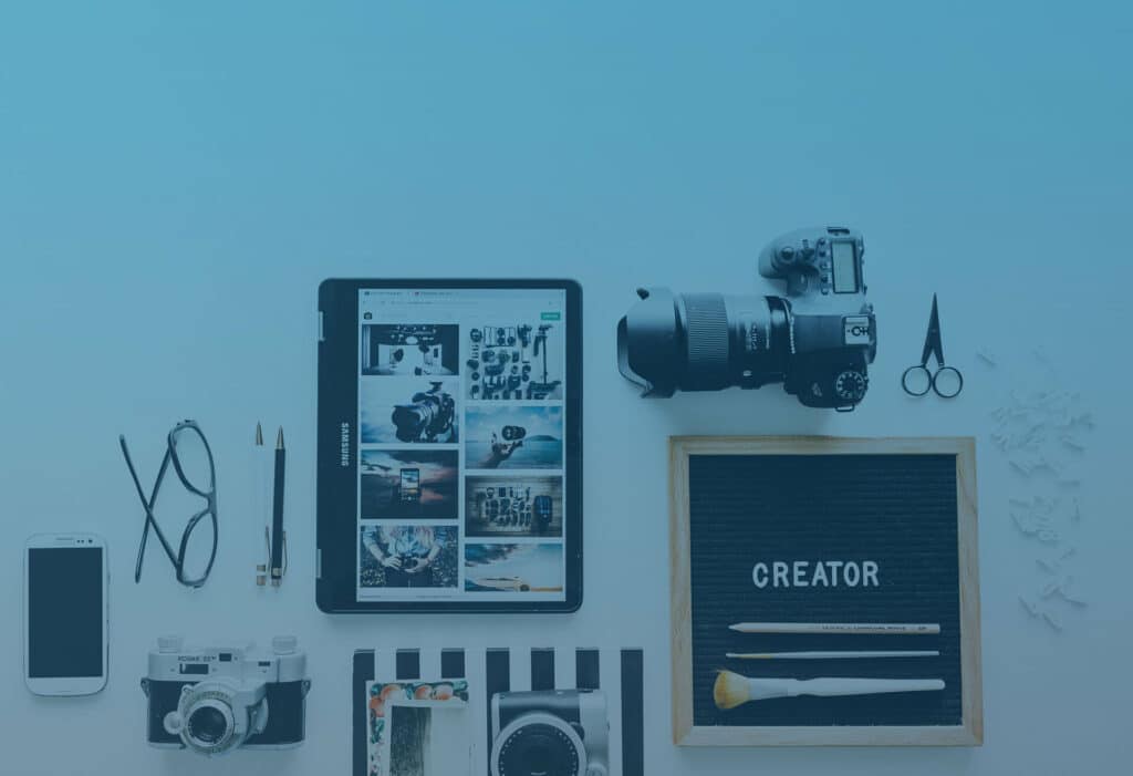 VIZUĀLAIS SATURS SOCIĀLAJOS TĪKLOS: GRAFISKAIS DIZAINS UN FOTOGRĀFIJA